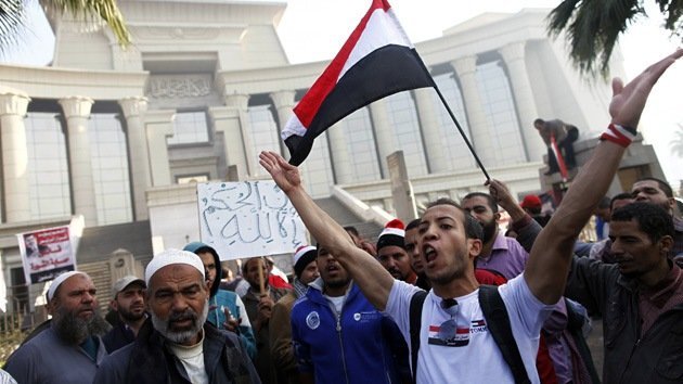 La protesta islamista frustra el trabajo de la Corte Constitucional en Egipto