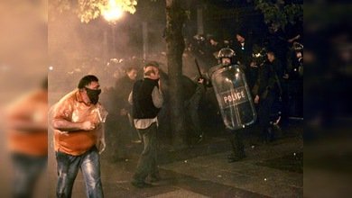 Comunidad internacional condena violenta represión de protestas en Georgia