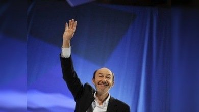 El PSOE español aprueba un programa de "ideas, propuestas y cuentas claras"