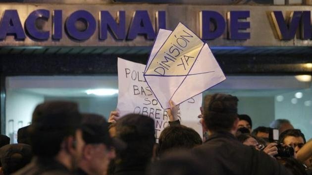 Los 'indignados' del 15-M abanderan la protesta por la supuesta corrupción en el PP