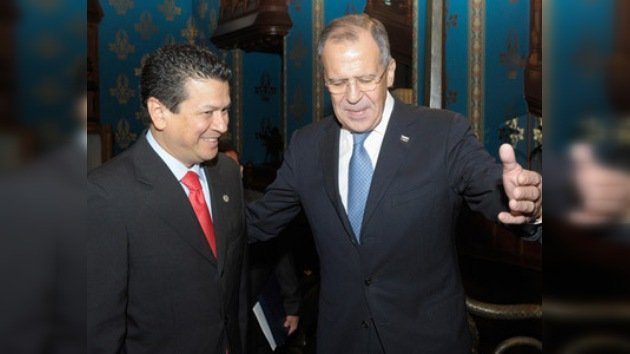 Diplomáticos de Rusia y El Salvador firmaron un acuerdo de cooperación 