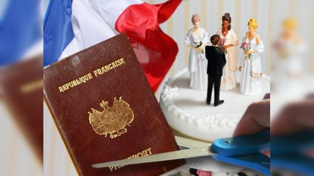 La poligamia y la circuncisión femenina son causa de negar la ciudadanía