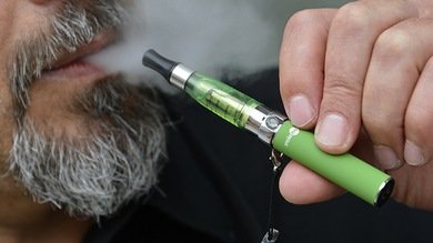 Los cigarrillos electrónicos pueden destruir su ordenador
