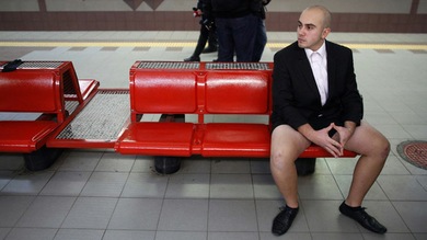Video, fotos: El Día Sin Pantalones en el metro triunfa en las grandes ciudades del mundo