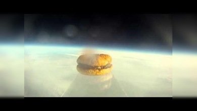 Una hamburguesa conquista el cosmos