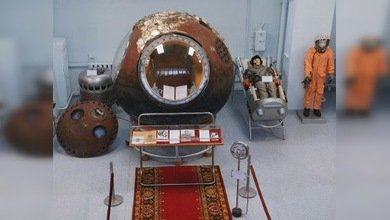 Sotheby's subastó "hermana" de la primera nave espacial