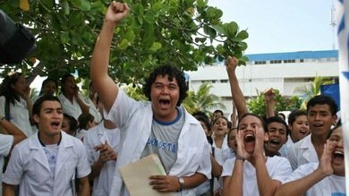 Cuba denuncia el "robo de cerebros" por parte de EE.UU.