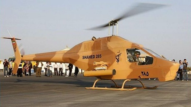 Irán presenta tres helicópteros de fabricación nacional