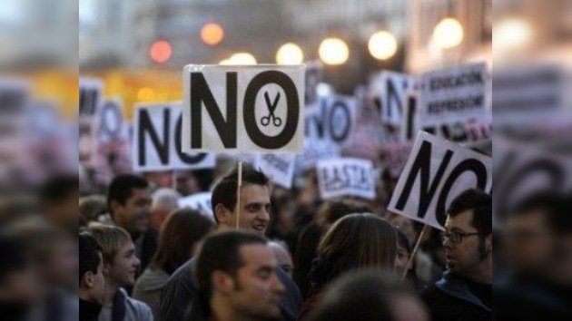 Estudiantes españoles dicen 'no' a los recortes y a los abusos policiales