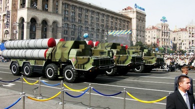 Ucrania amenaza con recuperar su estatus nuclear si no recibe ayuda de Occidente