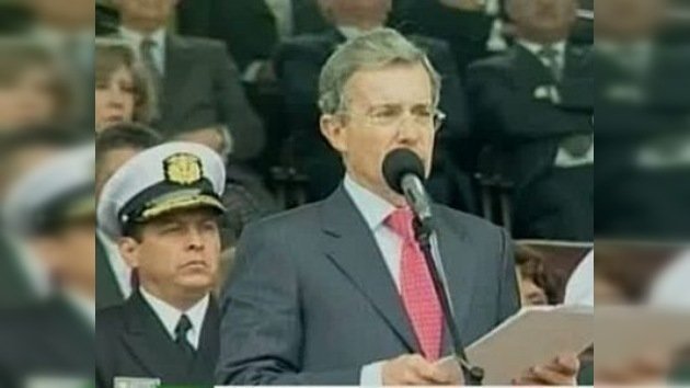 Álvaro Uribe responde a las denuncias por los delitos de injuria y calumnia