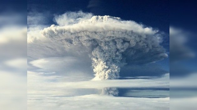 La nube de ceniza del volcán chileno Puyehue "dará la vuelta al mundo"