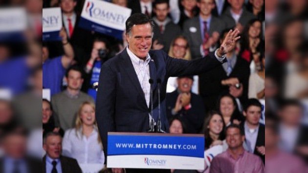 Romney vence en Arizona y tacha su ley antimigratoria de "modélica" para EE. UU.