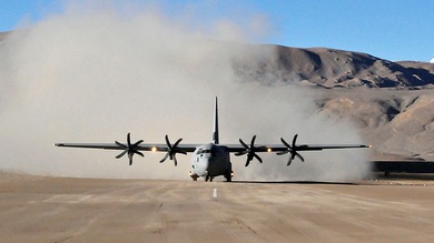 Se estrella un avión militar C-130J que participó en la búsqueda del vuelo MH370