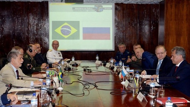 Brasil y Rusia negocian proyectos espaciales y militares conjuntos