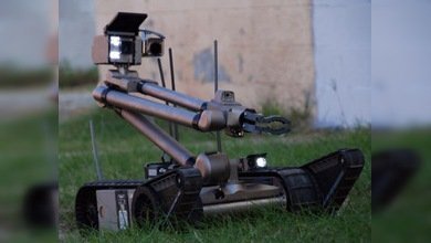 Los robots, los 'nuevos empleados' de Fukushima, empiezan a operar en la central