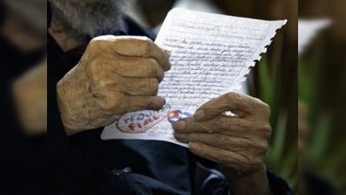 Fidel Castro no permite a los intelectuales dejarse vencer por el pesimismo