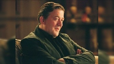 Polonia solicita a Stephen Fry explicar su comentario sobre nazis polacos