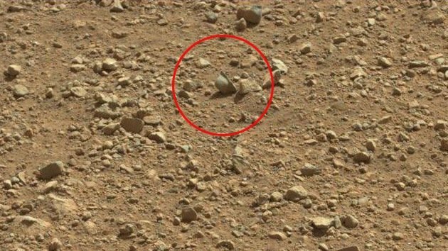 Video: El último 'gran hallazgo' del Curiosity en Marte es un casco nazi