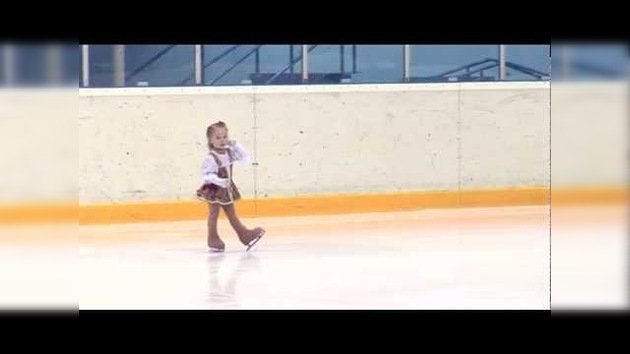 Les presentamos una patinadora rusa... de 2 años