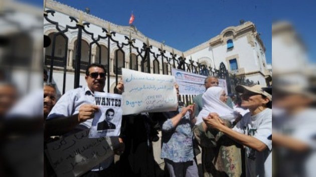 Condenan al ex presidente de Túnez a 35 años de prisión