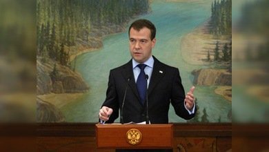 Presidente ruso no descarta estudio adicional del problema nuclear iraní