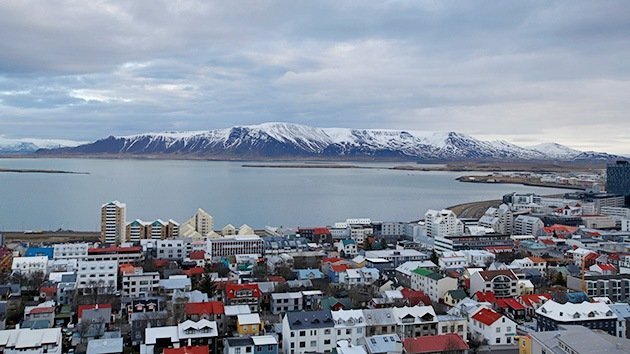 La cruzada de los 'innombrables' en Islandia: No dan pasaporte a niña con nombre británico
