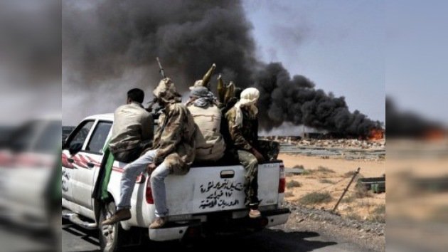 La Cámara Baja de EE. UU. prohíbe financiar a los rebeldes libios