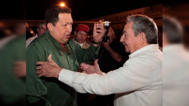 Venezuela y Cuba "pasaron revista a la marcha" de sus vínculos bilaterales existentes
