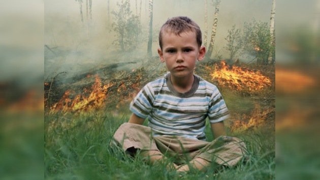 Evacuaron a los niños de los campos debido a los incendios forestales