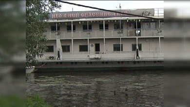 Un corresponsal de RT se adentra en un barco del mismo modelo que el ´Bulgaria´