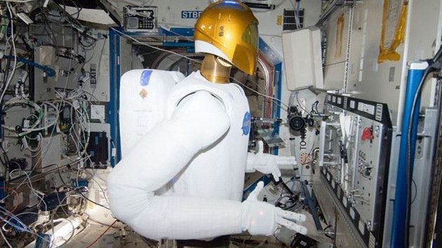 Video: Pruebas de un androide a toda marcha en el espacio