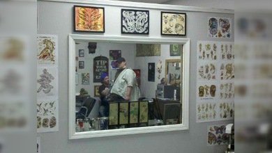 Con la fe a flor de piel: un cura de EE. UU. abre un estudio de tatuaje en su parroquia