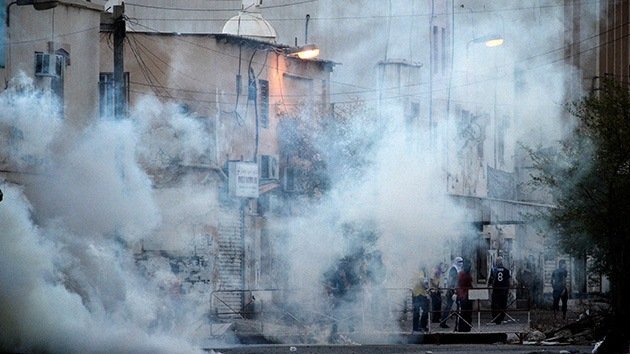 Bahréin: la policía dispersa con gas y balas de gomas a los manifestantes