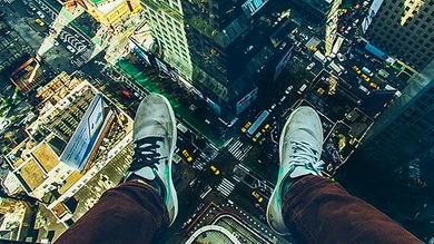 Impresionantes imágenes de Nueva York al borde del precipicio y la ilegalidad
