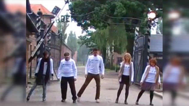 El vídeo 'Dancing Auschwitz' ha desenmascarado gran número de antisemitas