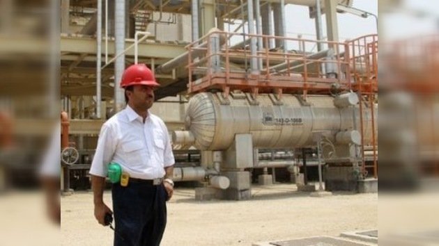 Irán dejará de suministrar petróleo a Europa por al menos cinco años