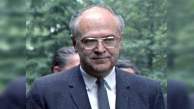 Fallece el diplomático ruso clave en la Crisis del Caribe Anatoli Dobrynin