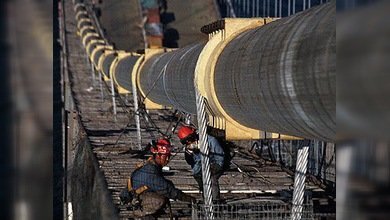 China concluye la construcción del mayor conjunto de puentes y túneles del mundo