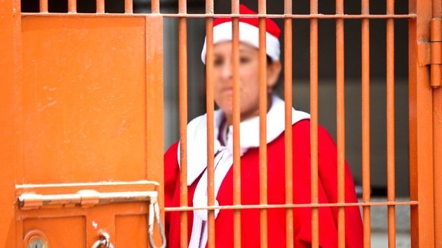 EE.UU.: Una mujer pasará cinco navidades en la cárcel por 'ayudar' a indocumentados