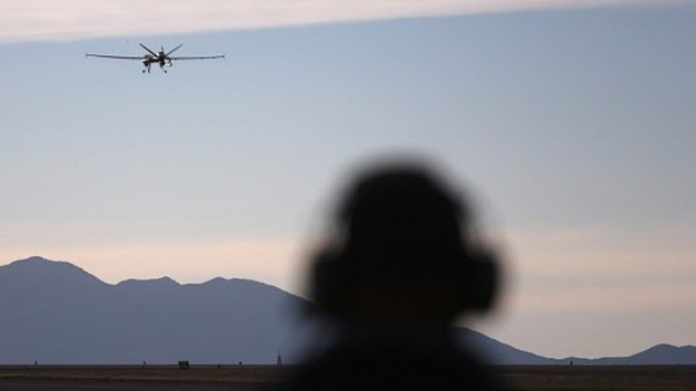 EE.UU. aumenta la cantidad de 'drones' y de agentes en la frontera con México
