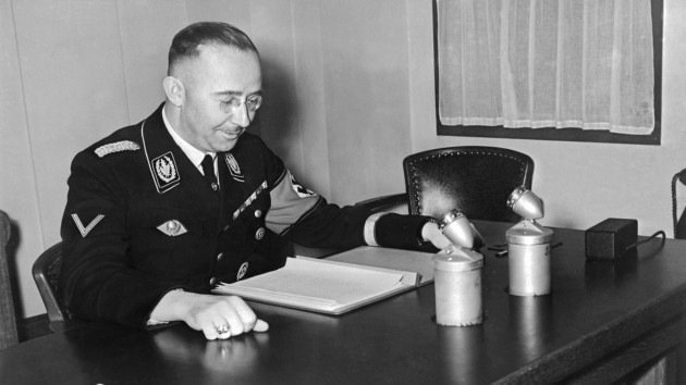 Carta inédita de Himmler: "Si Hitler me pidiera asesinar a mi madre, lo haría"