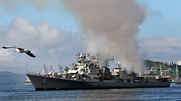 Rusia celebra dos ejercicios militares simultáneos