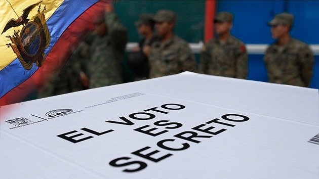 Ecuador acude a las urnas con Correa al frente de todos los sondeos