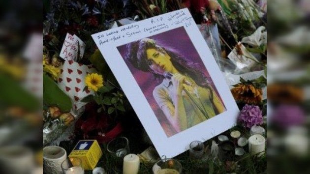 La autopsia no logra aclarar la causa de la muerte de Amy Winehouse