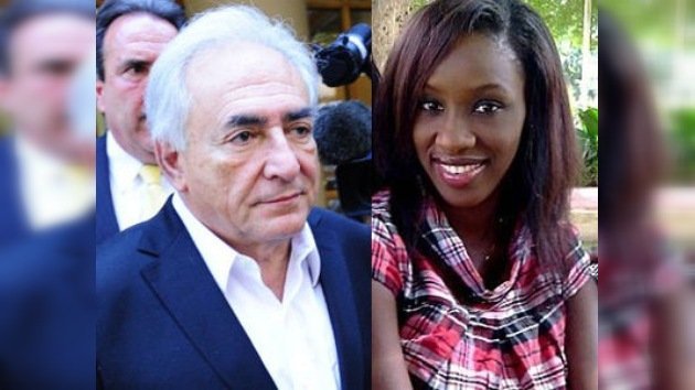 La camarera mantiene su acusación de violación contra Strauss-Kahn en la prensa