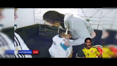 Un niño hace llorar a Falcao en un conmovedor encuentro