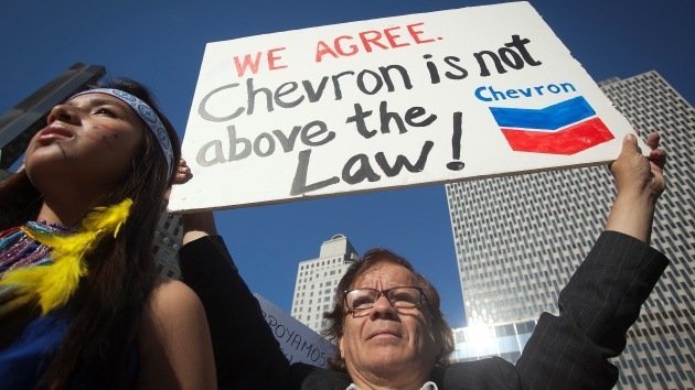 La justicia de EE.UU. falla a favor de Chevron en el litigio con Ecuador