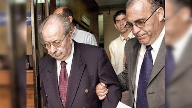 Justicia chilena ordena exhumar restos de Salvador Allende