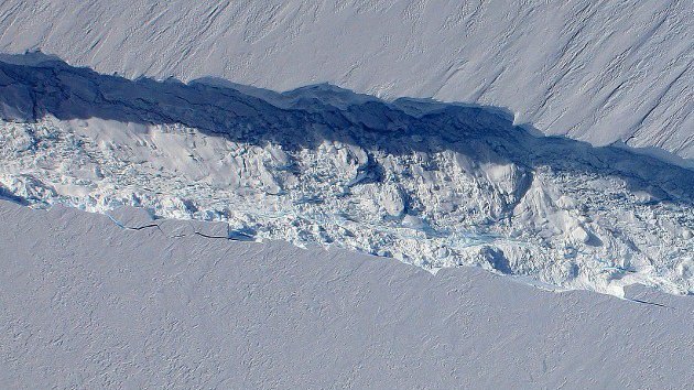 Un enorme iceberg en la Antártida podría impedir la navegación